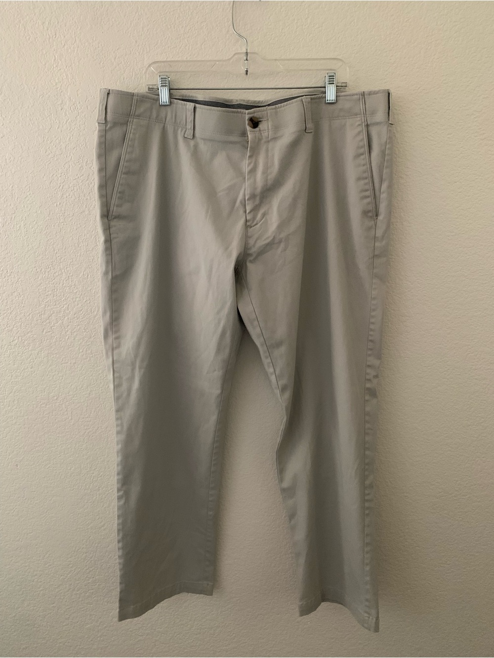 Haggar Life Khaki Comfort Chino Pants Men 42x30 Straight Fit Beige Flat Front